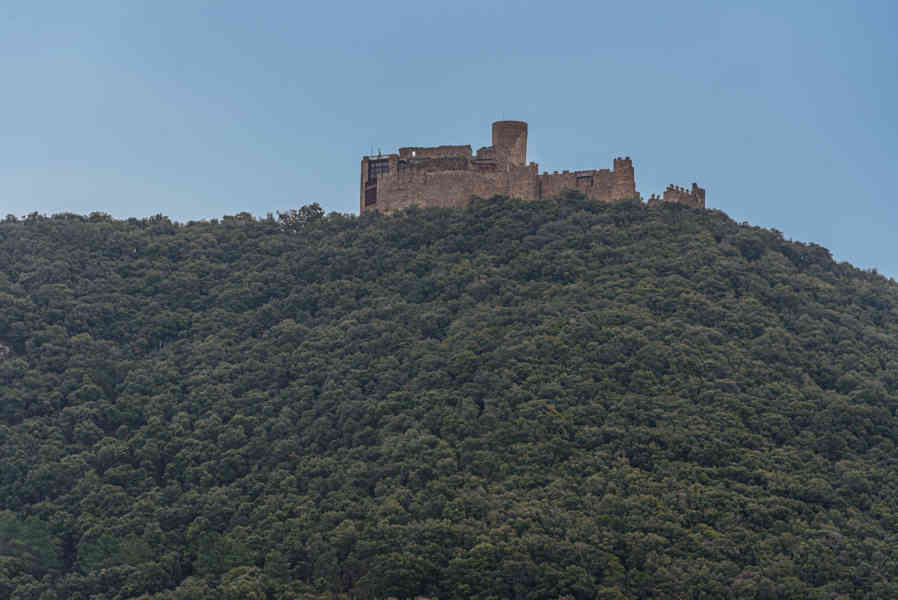 Girona - Arbúcies - castillo de Montsoriu 02.jpg